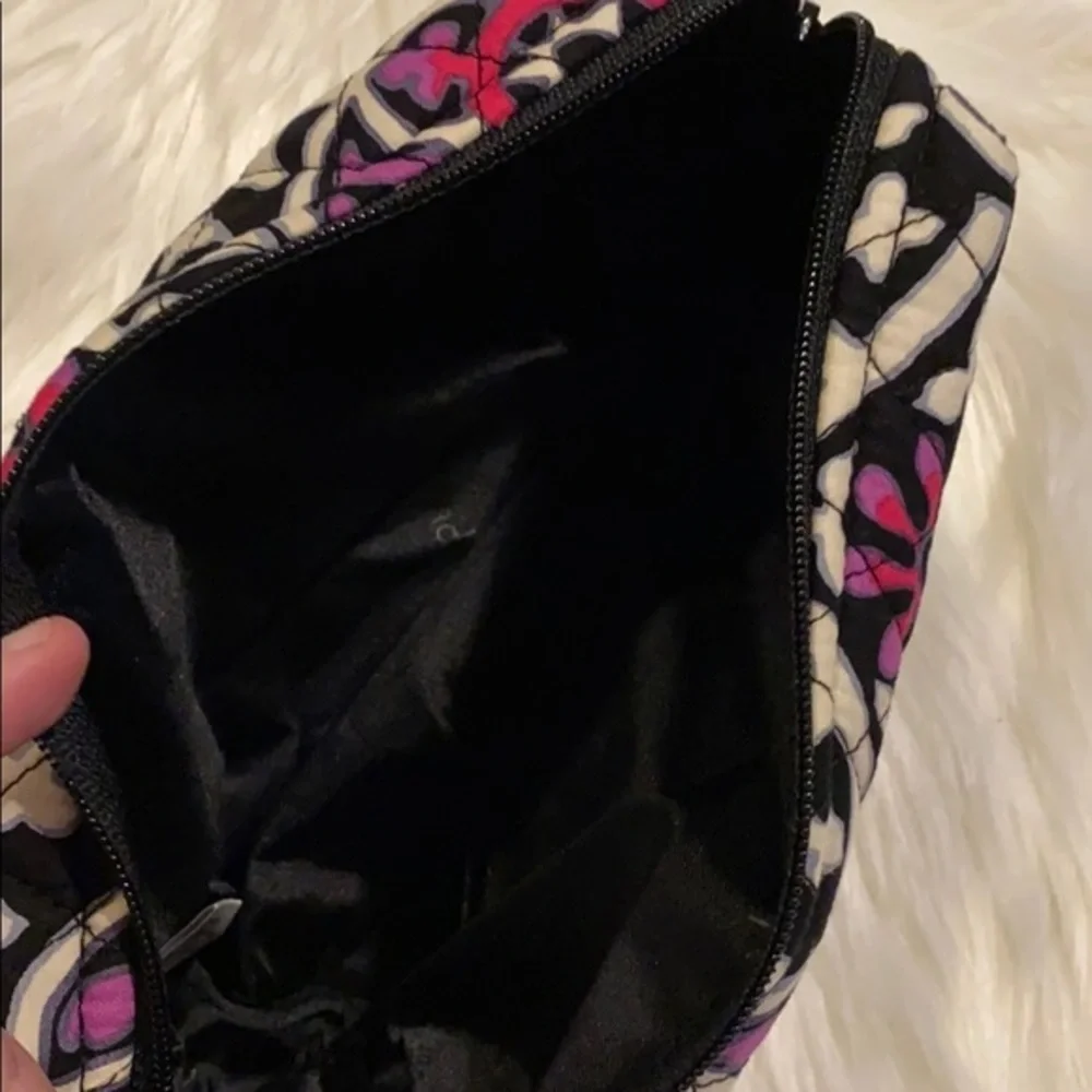 Vera Bradley 💜🖤 Cute makeup/cosmetic bag NWT